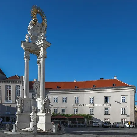 Semesterbostad Donau Strandhaus Mit Duernstein Panorama