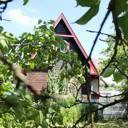 Donau Strandhaus Mit Duernstein Panorama Semesterbostad Rossatzbach